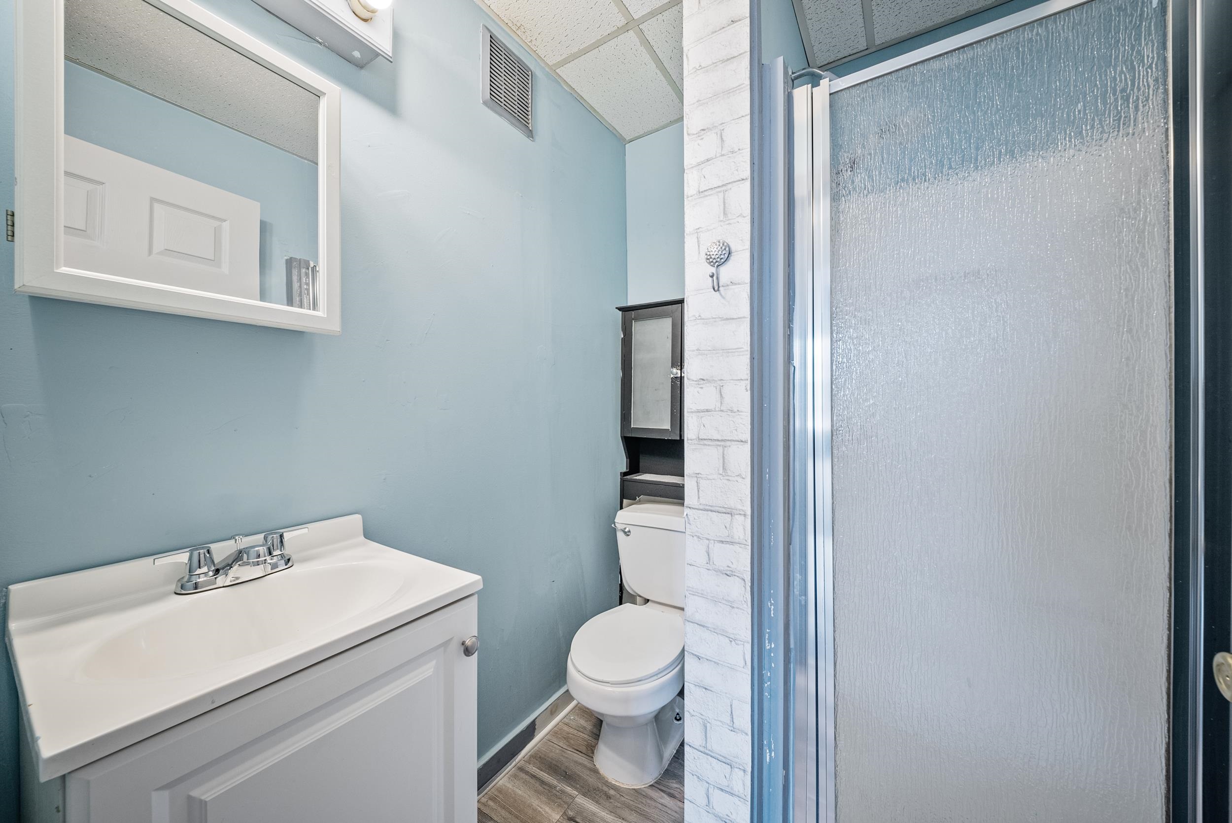 4 Depot Street Pittsfield, NH 03263 - Photo 12 of 34