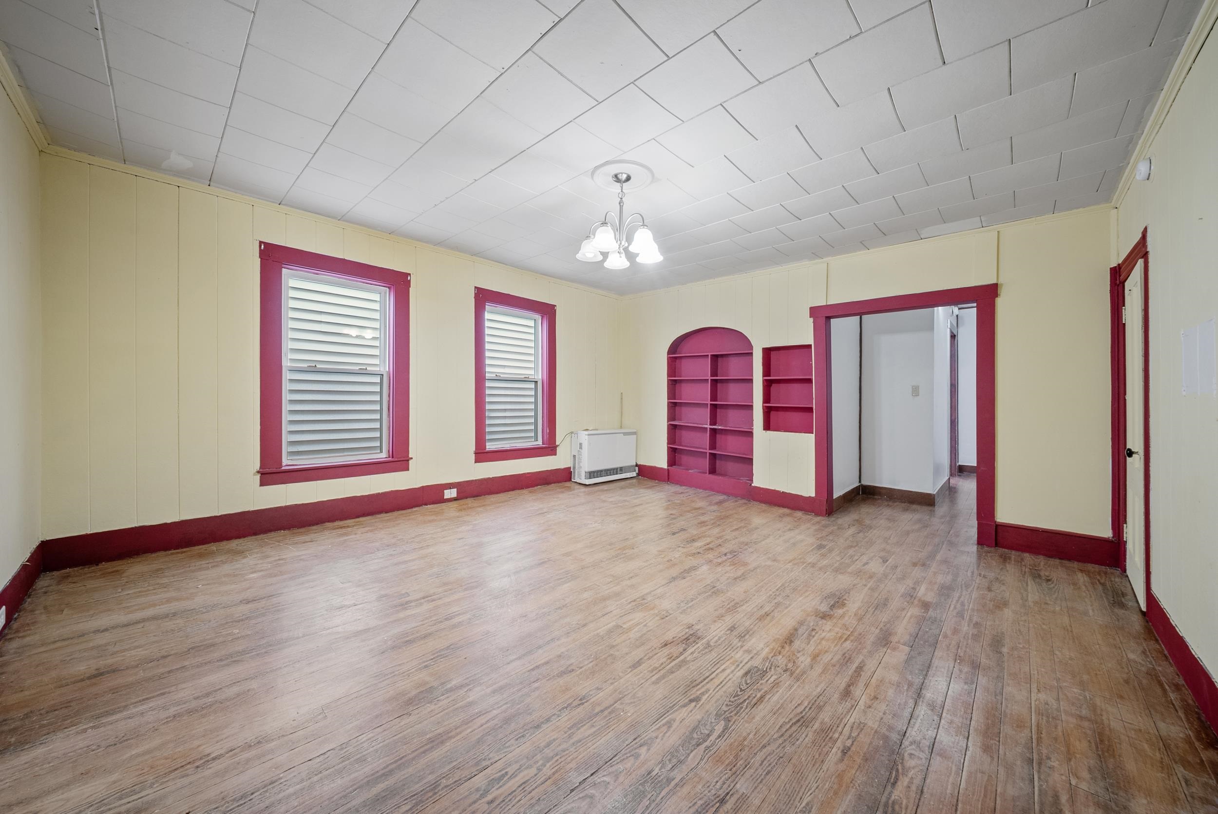 4 Depot Street Pittsfield, NH 03263 - Photo 14 of 34