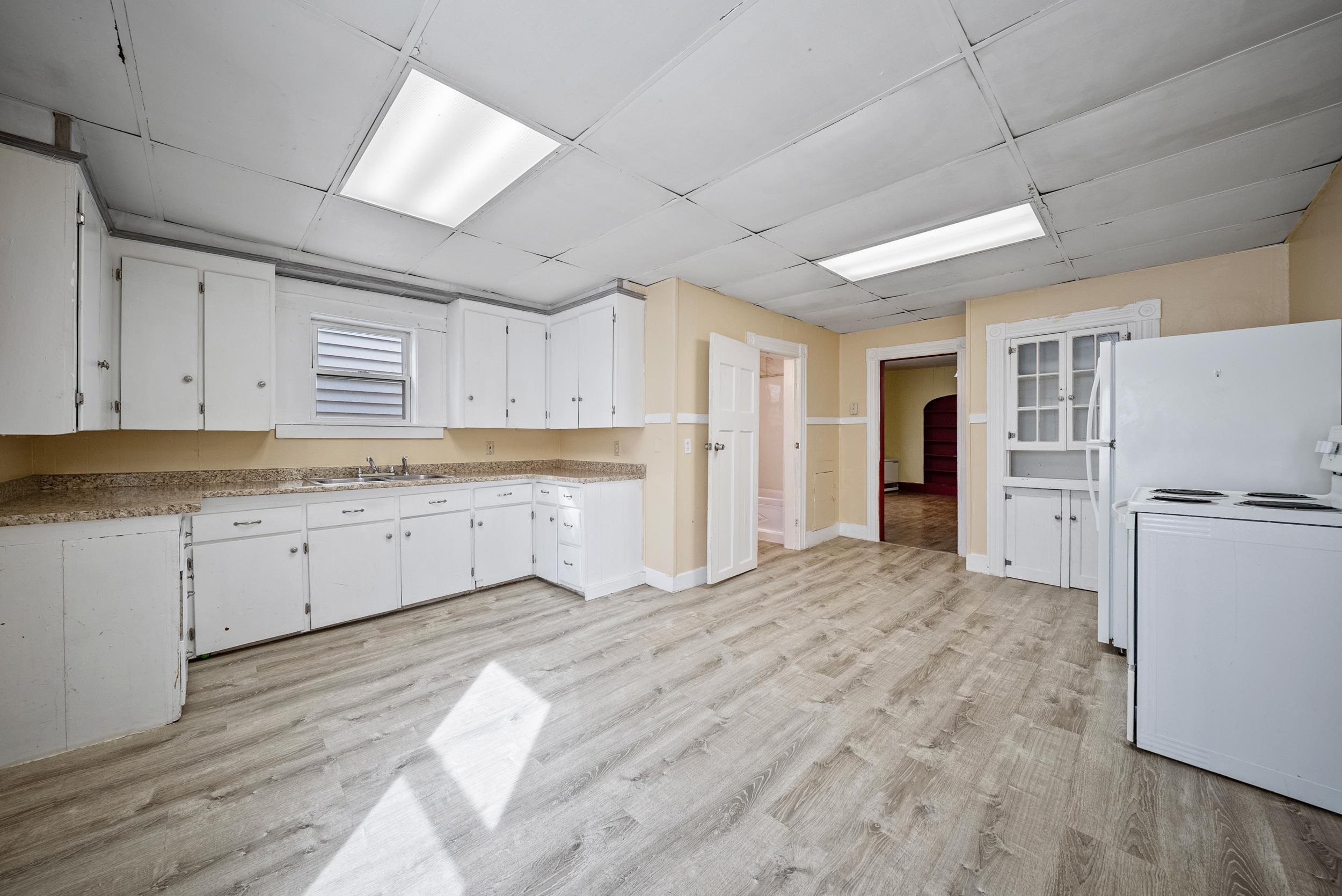 4 Depot Street Pittsfield, NH 03263 - Photo 18 of 34