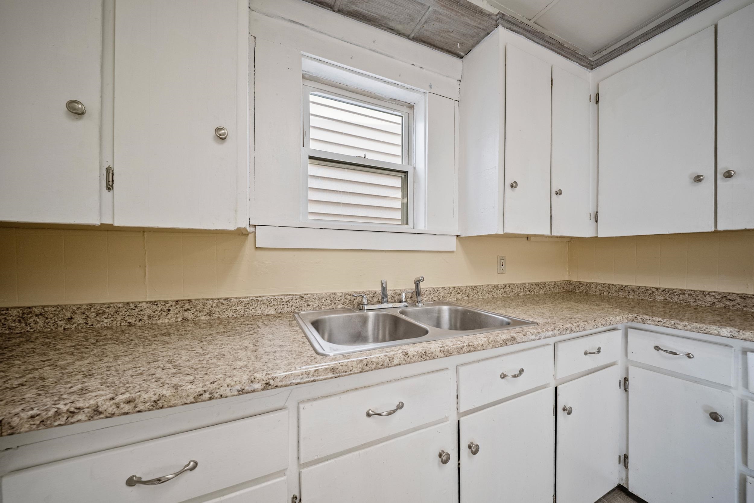 4 Depot Street Pittsfield, NH 03263 - Photo 19 of 34