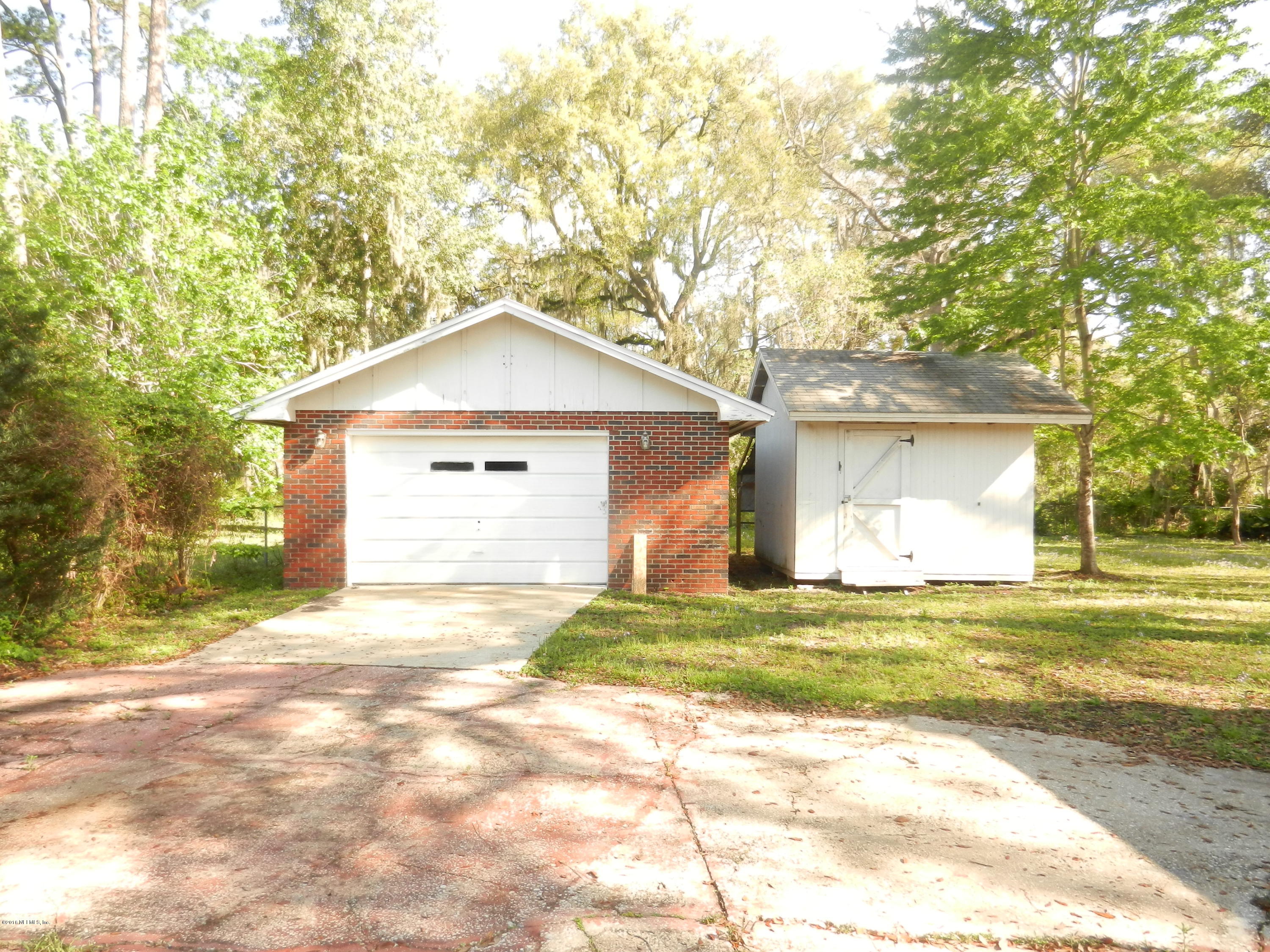 3611 Bessent Road Jacksonville, FL 32218 - Photo 5 of 11 Garage