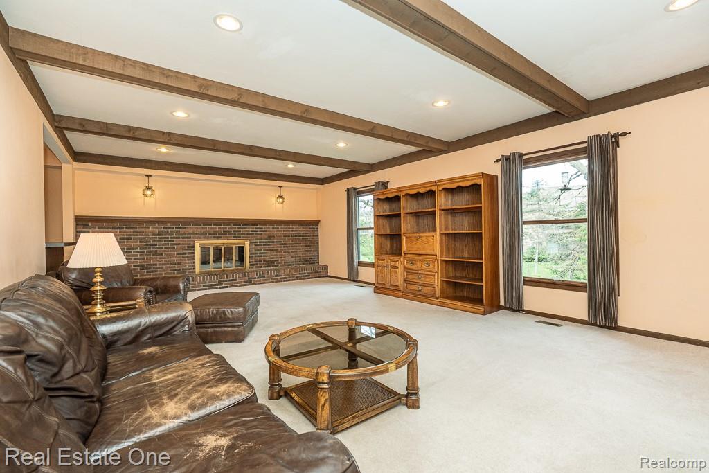 1020 Hidden Lane Rochester, MI 48309 - Photo 20 of 50