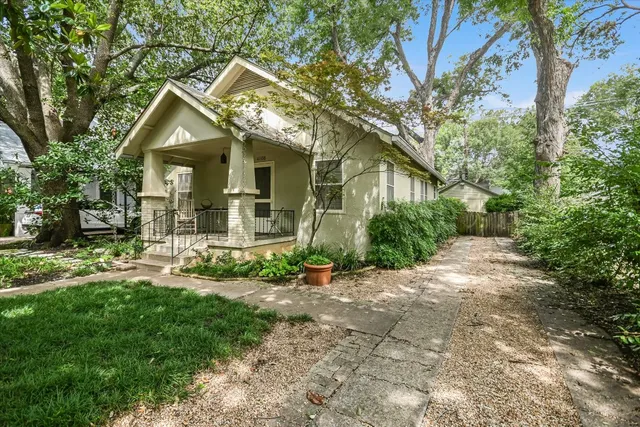 $3,700 | 4108 Avenue F, Austin, TX 78751