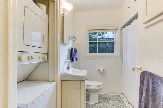 $3,700 | 4108 Avenue F, Austin, TX 78751