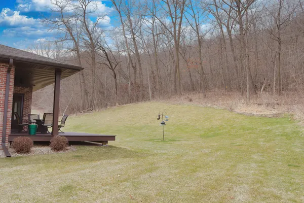 $637,500 | 2760 Oakhurst Drive, Lake City, MN 55041
