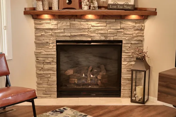 $637,500 | 2760 Oakhurst Drive, Lake City, MN 55041