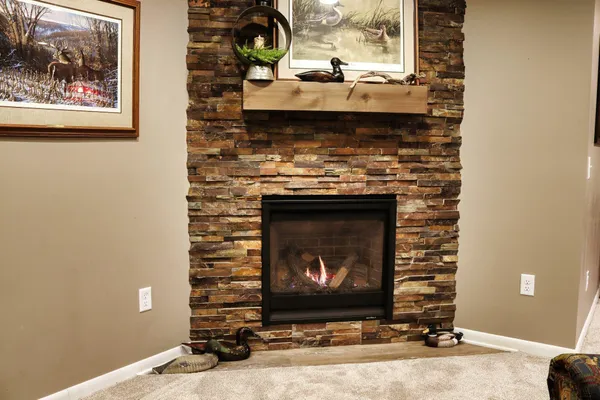 $637,500 | 2760 Oakhurst Drive, Lake City, MN 55041