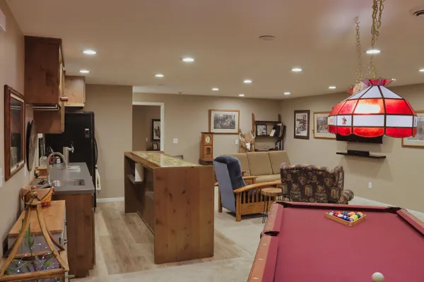 $637,500 | 2760 Oakhurst Drive, Lake City, MN 55041