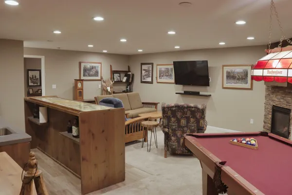 $637,500 | 2760 Oakhurst Drive, Lake City, MN 55041