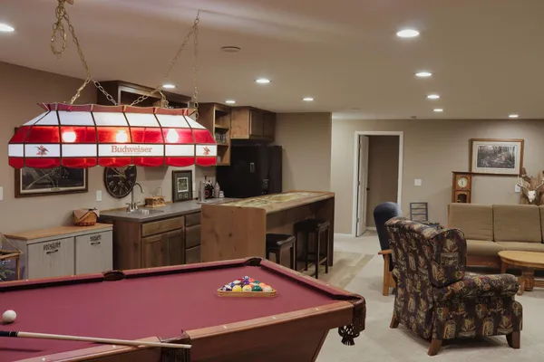 $637,500 | 2760 Oakhurst Drive, Lake City, MN 55041
