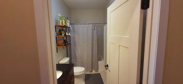 $637,500 | 2760 Oakhurst Drive, Lake City, MN 55041