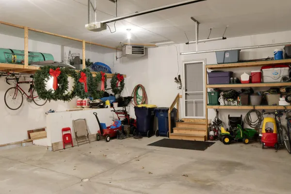 $637,500 | 2760 Oakhurst Drive, Lake City, MN 55041