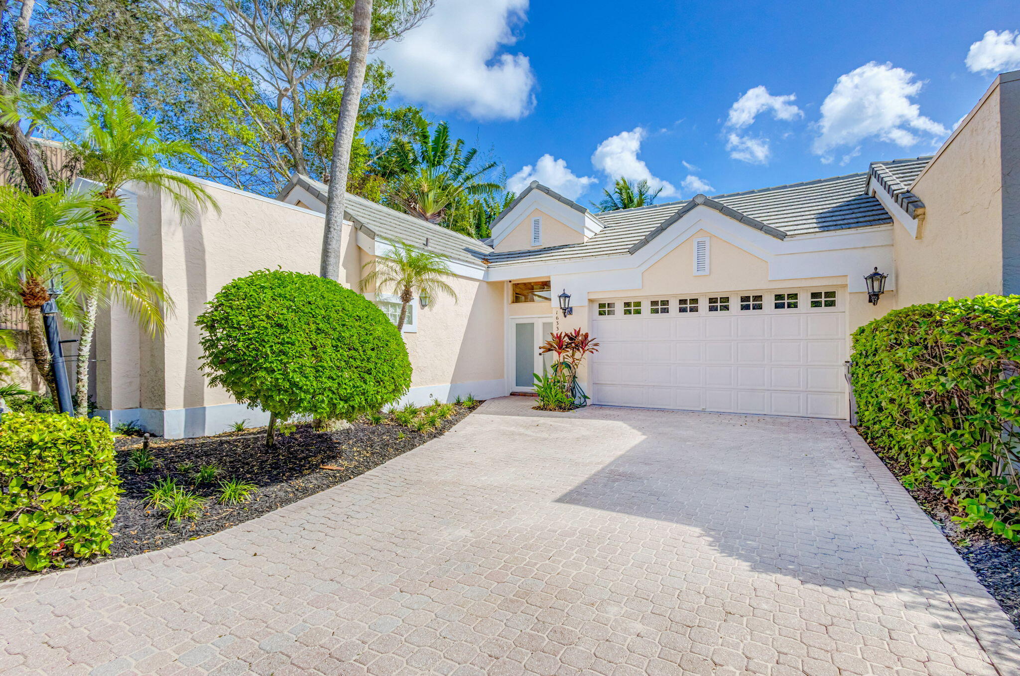 16334 Port Dickinson Drive Jupiter, FL 33477 - Photo 1 of 50 2-web-or-mls-5D1A9630JS (2)