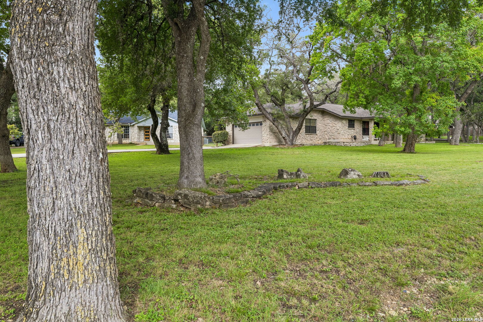 213 Ranger Drive Boerne, TX 78006 - Photo 3 of 37