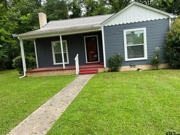 $1,295 | 1211 West Cochran Street, Tyler, TX 75702