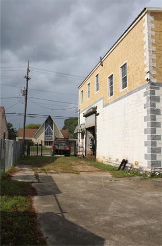 6018 Morrison Road New Orleans, LA 70126 - Photo 6 of 29