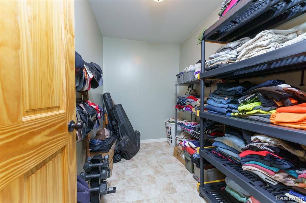 7160 Coon Hill Road Munith, MI 49259 - Photo 27 of 40 Gallery Image 27
