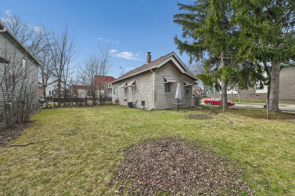 $252,900 | 2200 South 84th Street, West Allis, WI 53219