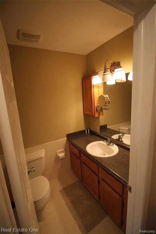 460 Baldwin Avenue, Unit 40 Rochester, MI 48307 - Photo 12 of 23