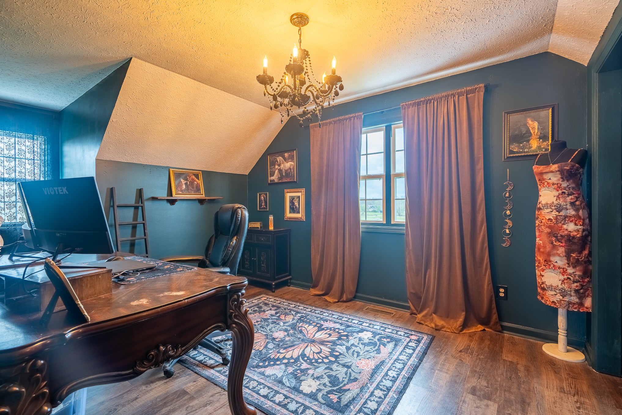 11220 Shelbyville Road Morrison, TN 37357 - Photo 28 of 67 a view of a livingroom with furniture and window