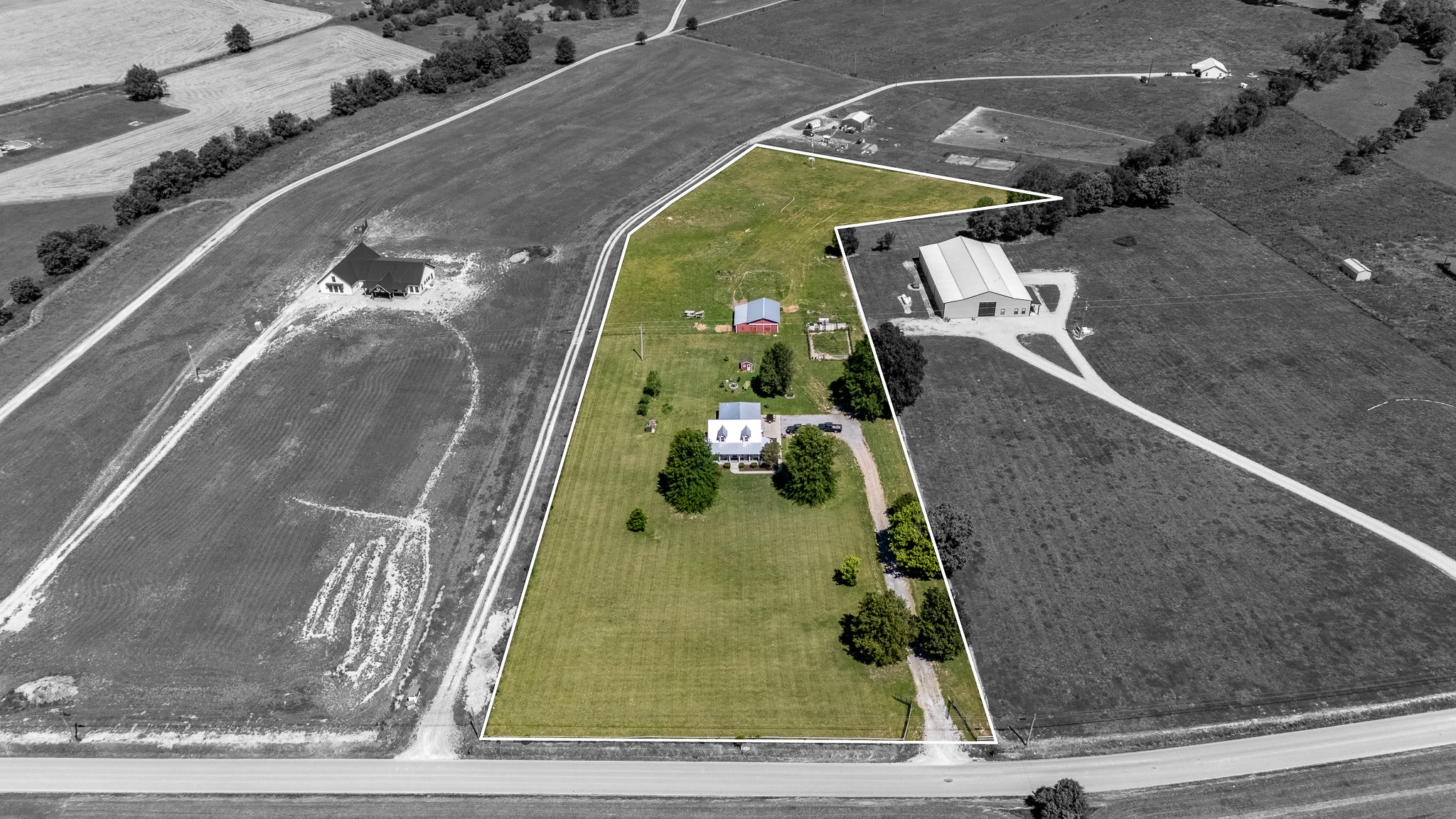 11220 Shelbyville Road Morrison, TN 37357 - Photo 3 of 67 an aerial view of a swimming pool