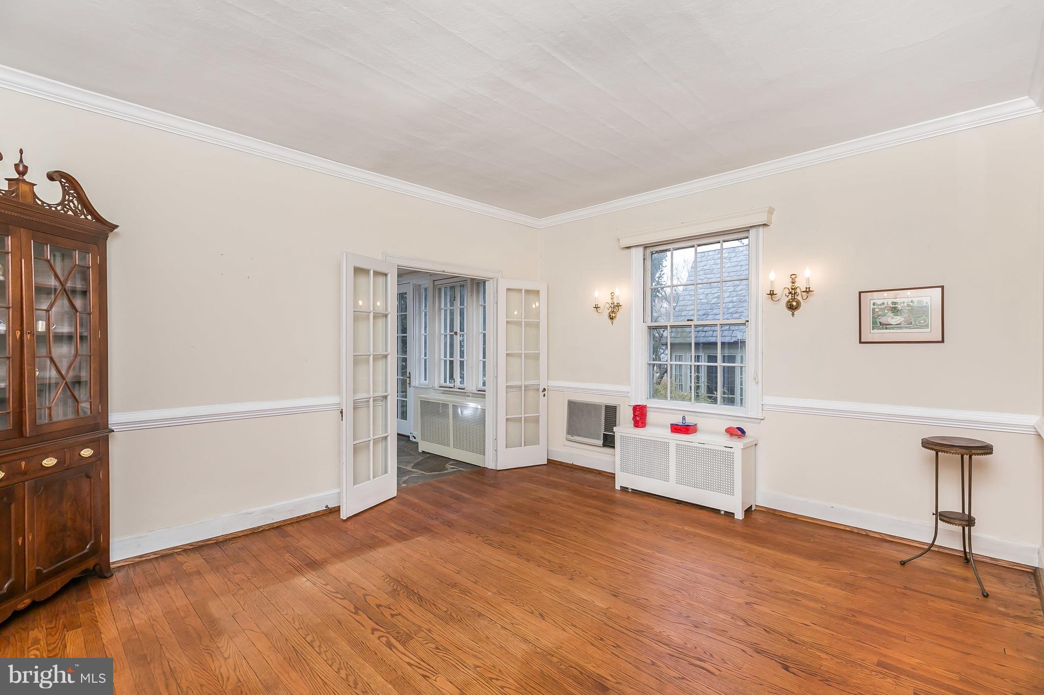 302 Broxton Road Baltimore, MD 21212 - Photo 7 of 30 Dining Room