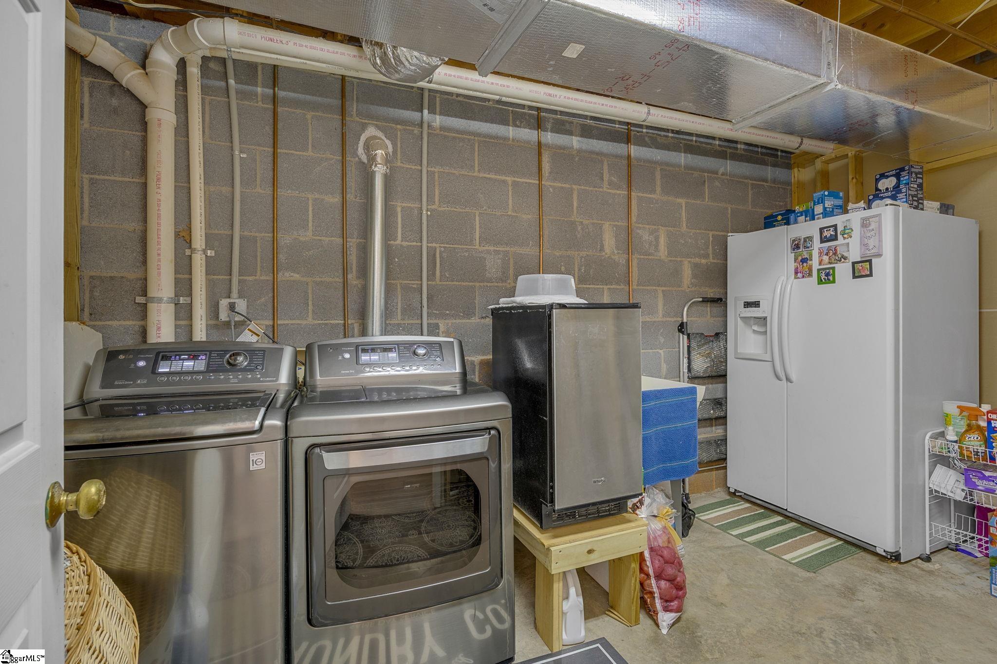 220 Blue Berry Trail Pickens, SC 29671 - Photo 31 of 44