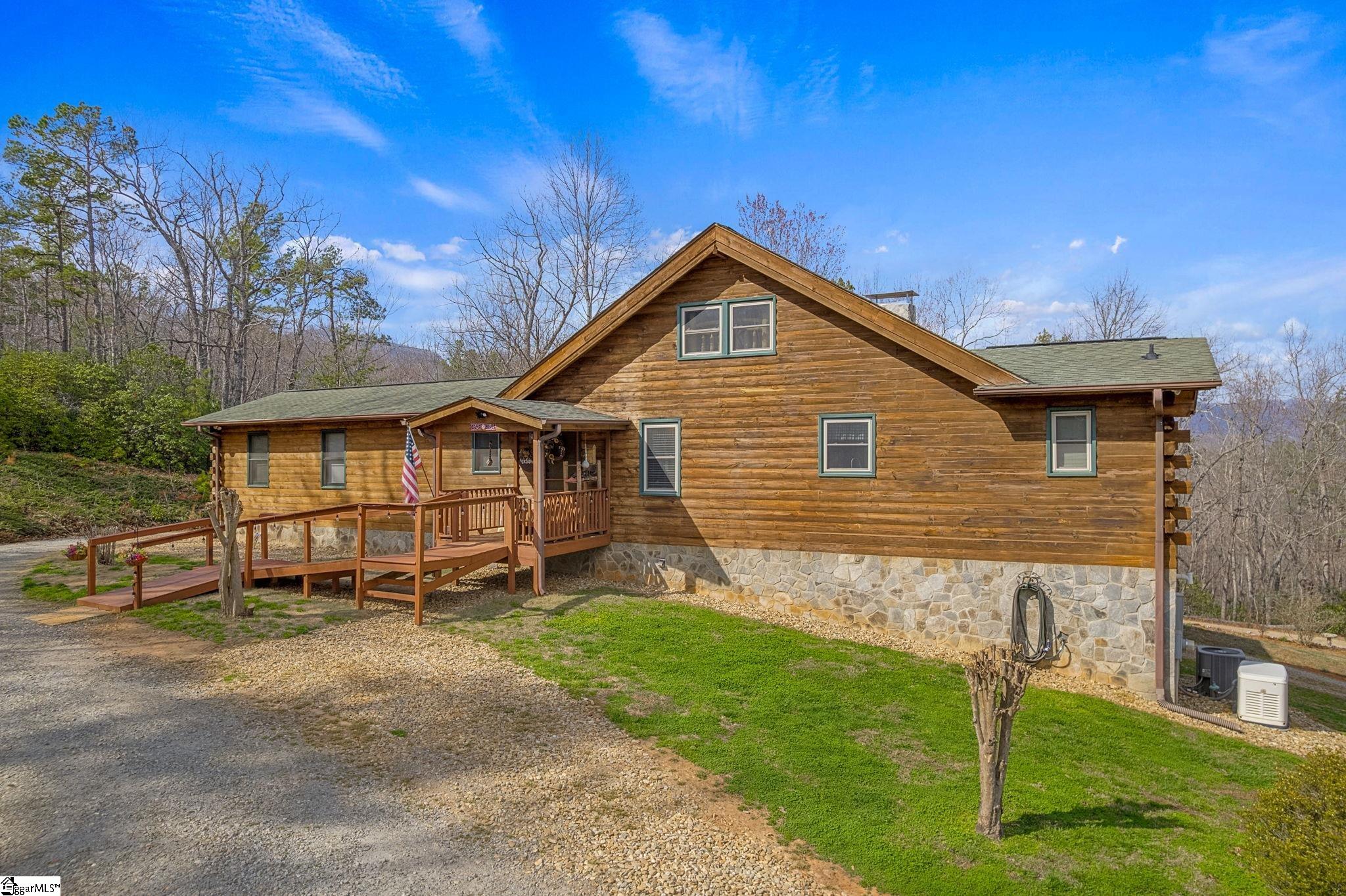 220 Blue Berry Trail Pickens, SC 29671 - Photo 5 of 44