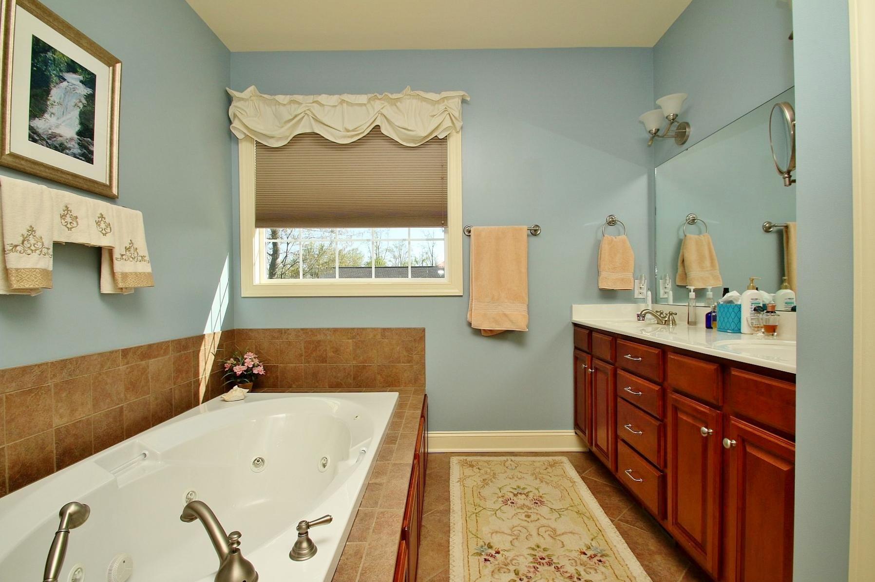 840 Windlass Road Moneta, VA 24121 - Photo 29 of 40 img_9924