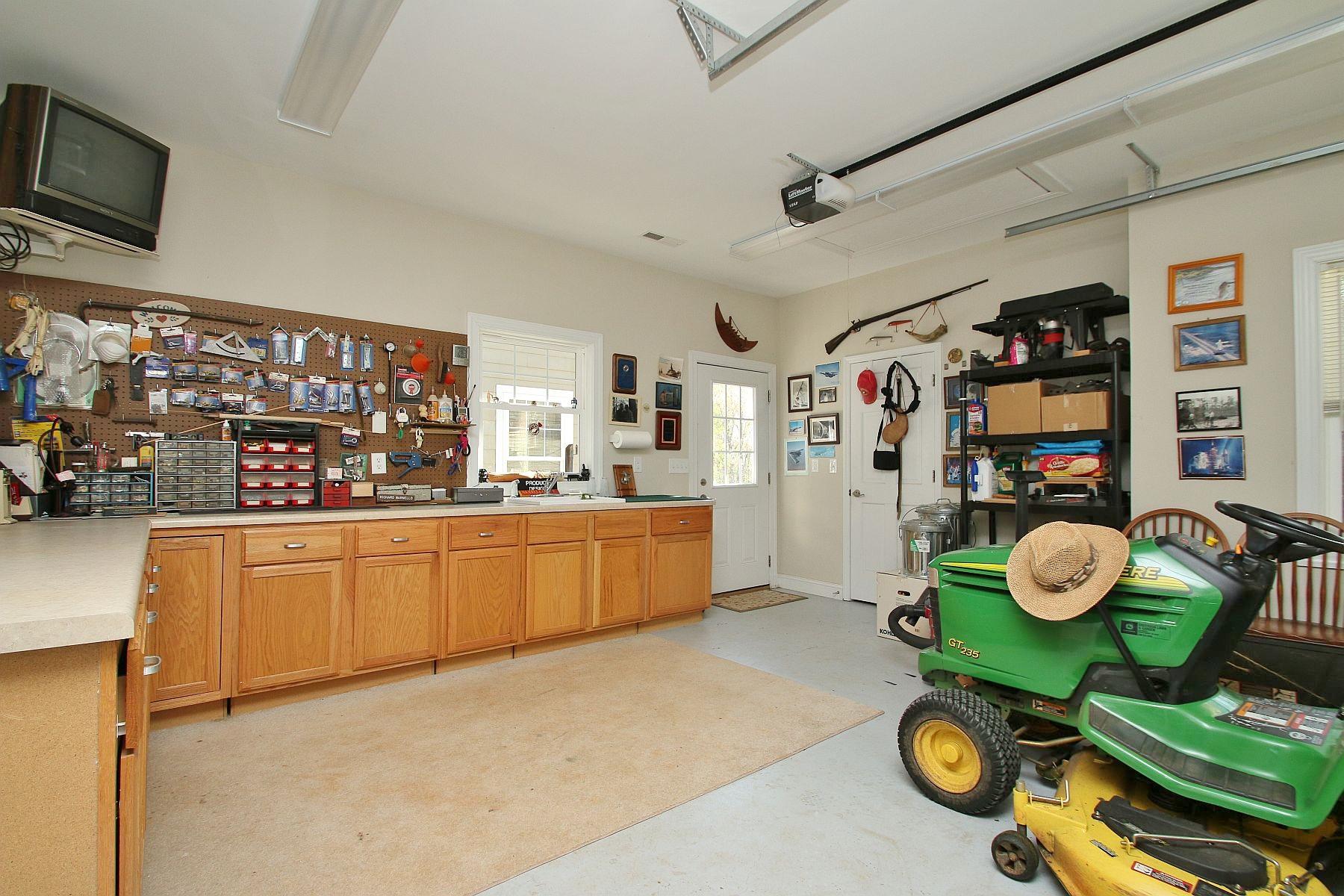 840 Windlass Road Moneta, VA 24121 - Photo 36 of 40 img_9945