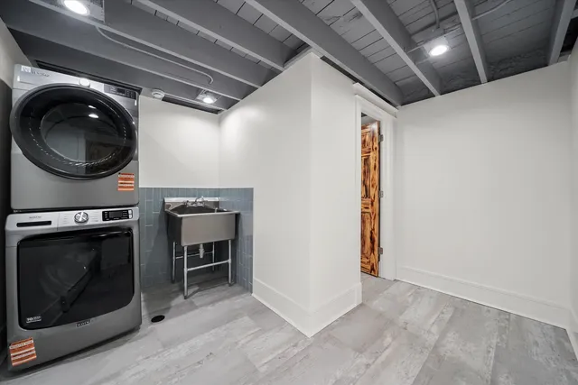 $750,000 | 10351 South Leavitt Street, Chicago, IL 60643