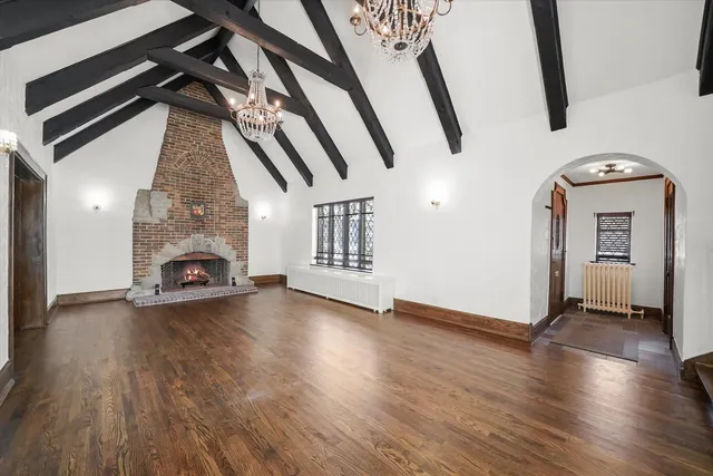 $750,000 | 10351 South Leavitt Street, Chicago, IL 60643