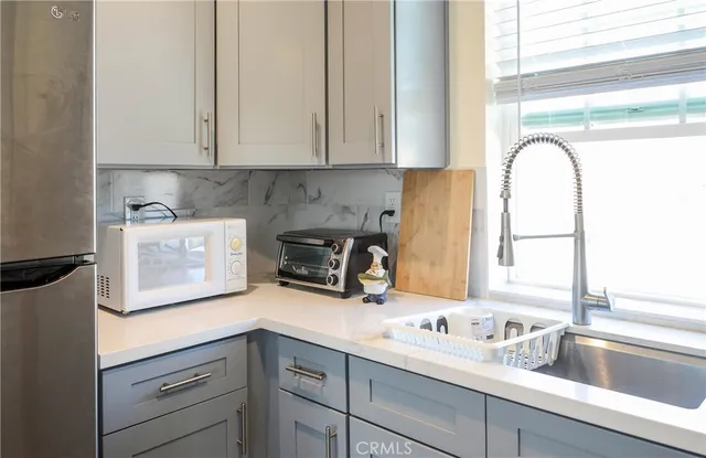 $3,000 | 1702 South 8th Street, Alhambra, CA 91803