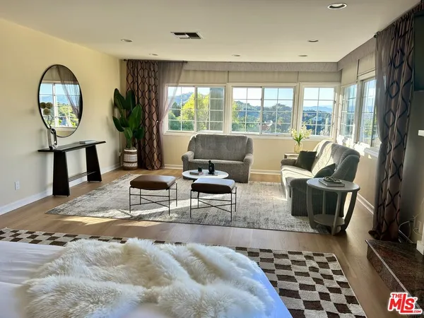 $11,000 | 11502 Dona Teresa Drive, Studio City, CA 91604