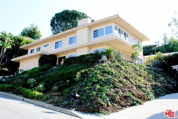 $11,000 | 11502 Dona Teresa Drive, Studio City, CA 91604