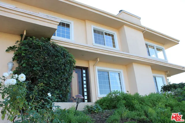 $11,900 | 11502 Dona Teresa Drive, Studio City, CA 91604