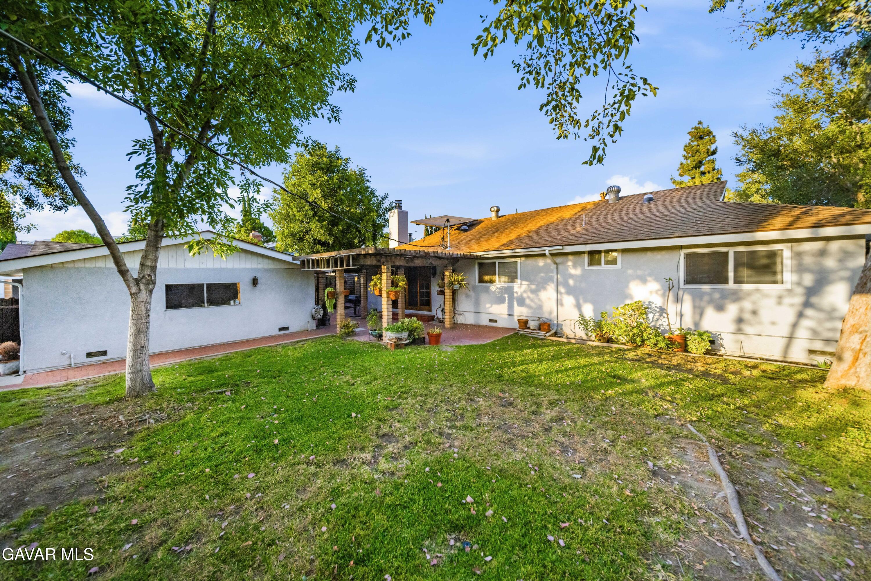 10739 Reseda Boulevard Porter Ranch, CA 91326 - Photo 46 of 57 10739 Reseda Blvd Porter Ranch-46