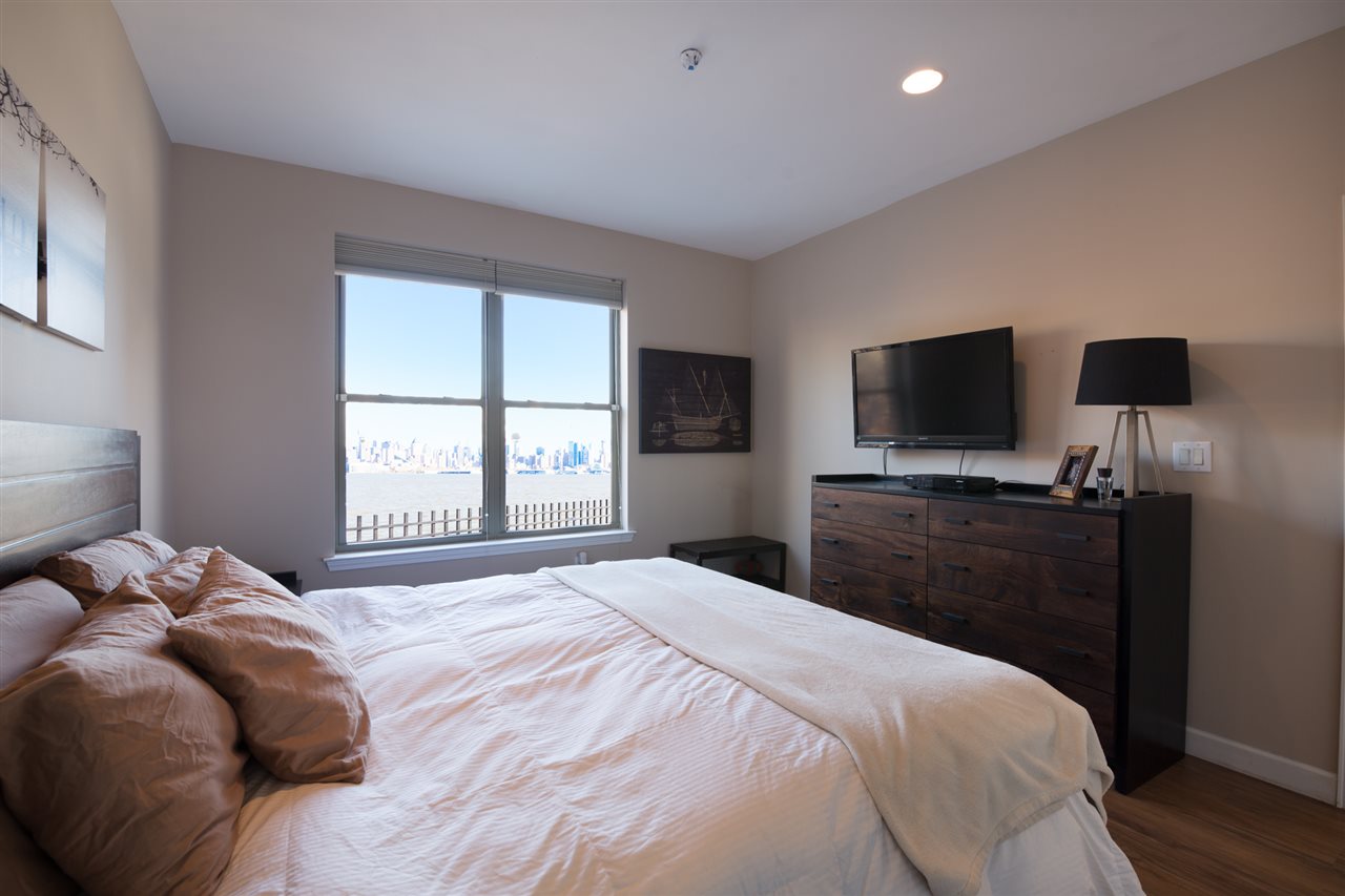 26 Ave At Port Imperial, Unit 135 West New York, NJ 07093 - Photo 9 of 18