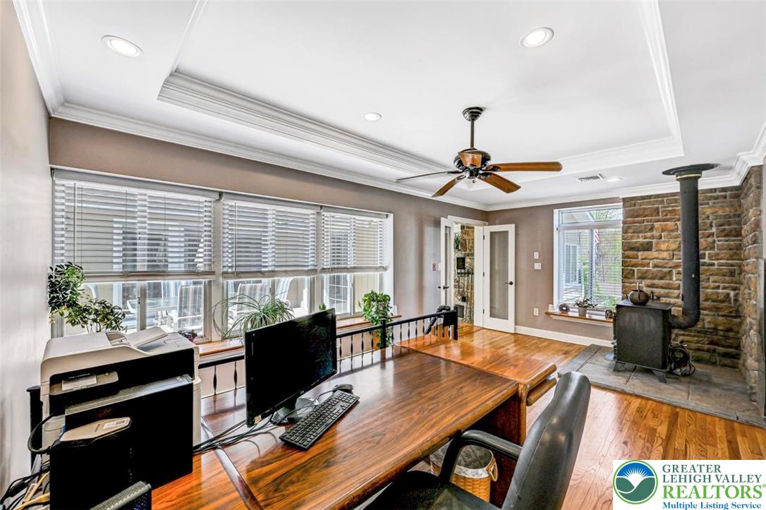 1284 Burger Hollow Road Effort, PA 18330 - Photo 48 of 100 Office or Den w/ Tray Ceilings