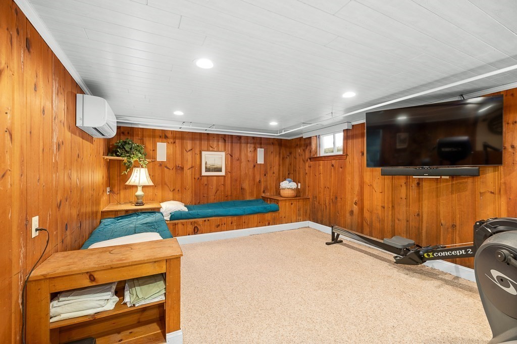 31 Grapevine Road Wenham, MA 01984 - Photo 24 of 41