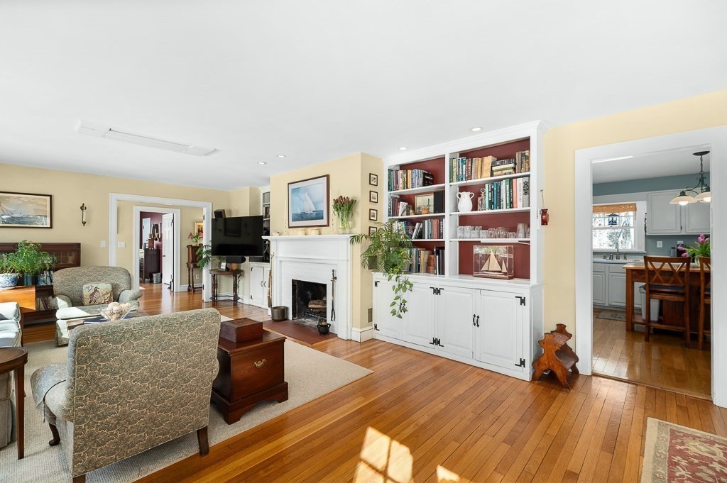 31 Grapevine Road Wenham, MA 01984 - Photo 9 of 41