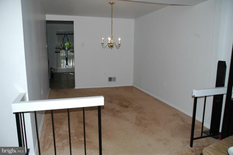 159 North Cottage Road Sterling, VA 20164 - Photo 14 of 26 Dining Room