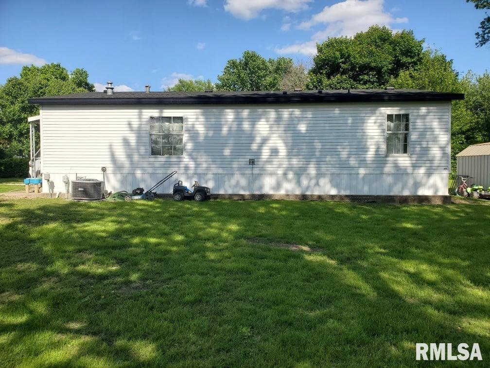 205-207 West Perkins Street Payson, IL 62360 - Photo 16 of 18