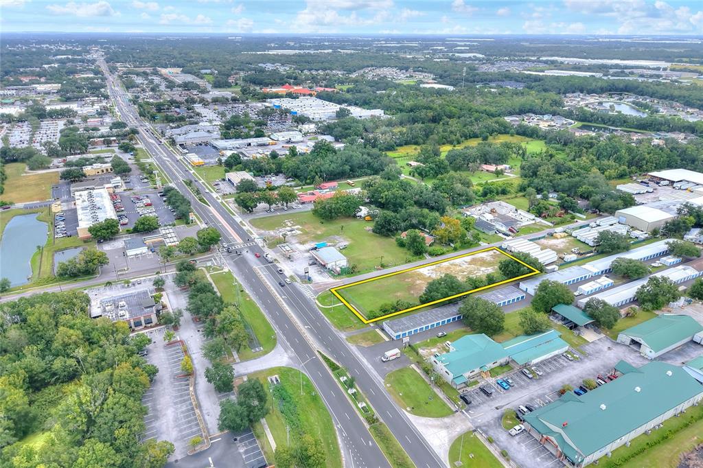 East Rayburn Road Plant City, FL 33566 - Photo 3 of 8 an aerial view of residential houses with outdoor space