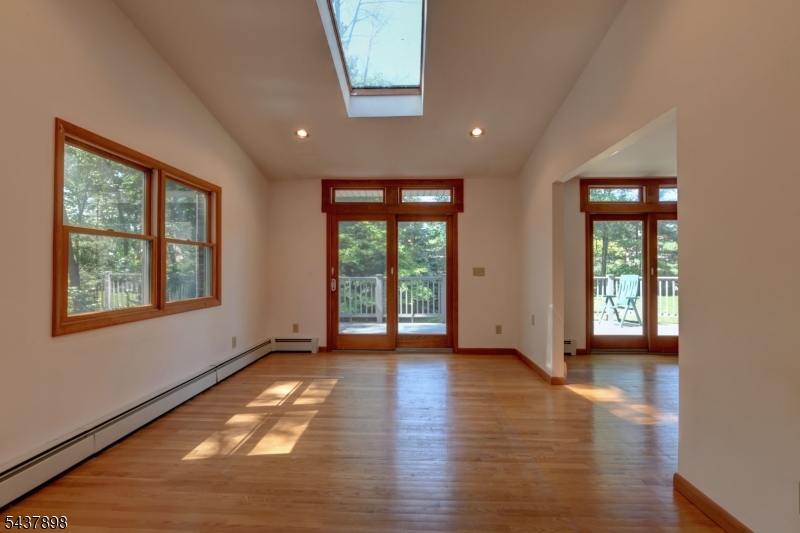 34 Knoll Road Wayne, NJ 07470 - Photo 22 of 50