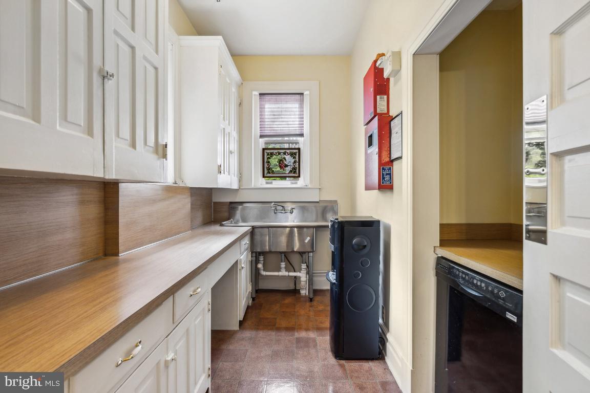 224 Broadway Hanover, PA 17331 - Photo 27 of 103