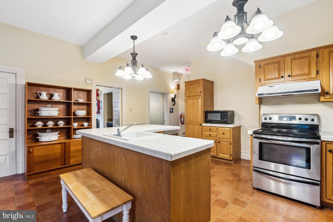 224 Broadway Hanover, PA 17331 - Photo 35 of 103