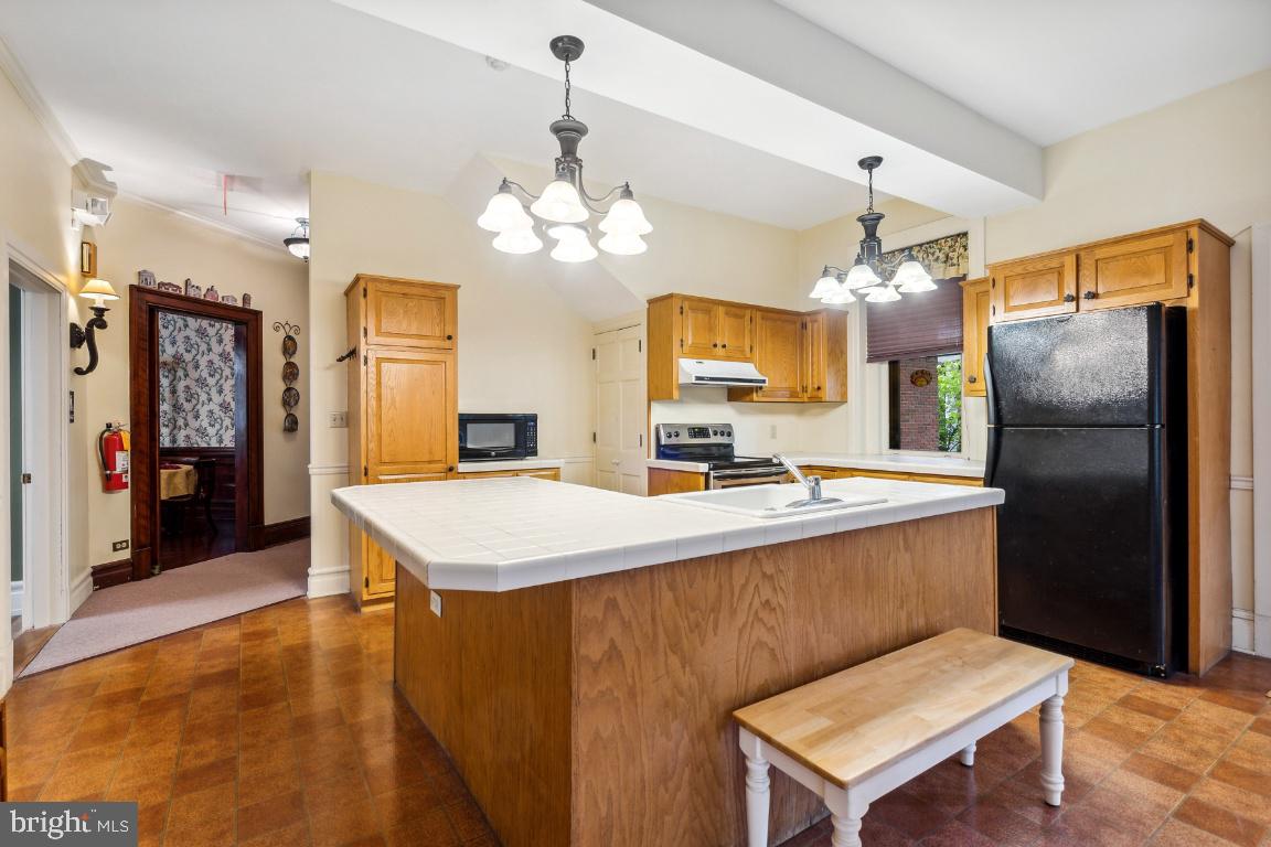 224 Broadway Hanover, PA 17331 - Photo 36 of 103