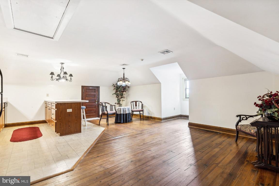 224 Broadway Hanover, PA 17331 - Photo 69 of 103