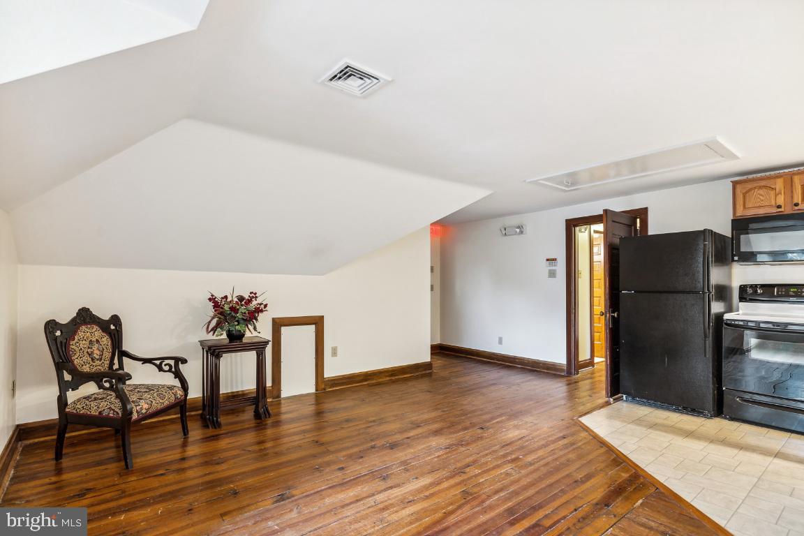 224 Broadway Hanover, PA 17331 - Photo 70 of 103